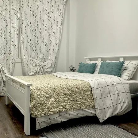 Caminante Feliz, 4 Piso, Escaleras * Melide