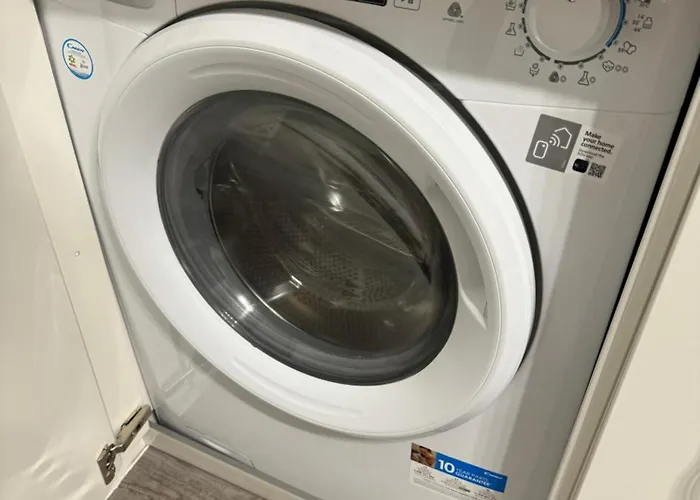 Caminante Feliz, 4 Piso, Escaleras Διαμέρισμα *